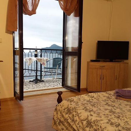 Apartments "Villa Mungos" Sobra Eksteriør bilde