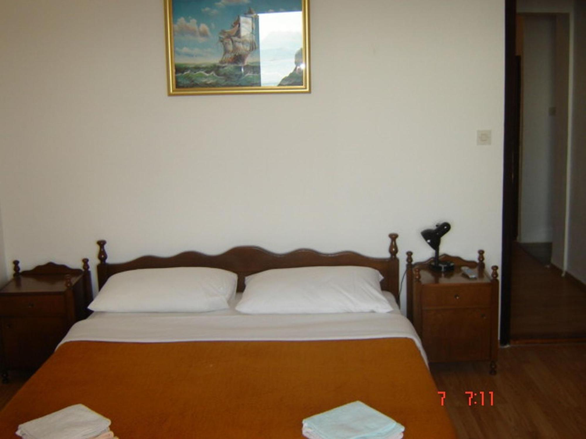 Apartments "Villa Mungos" Sobra Rom bilde
